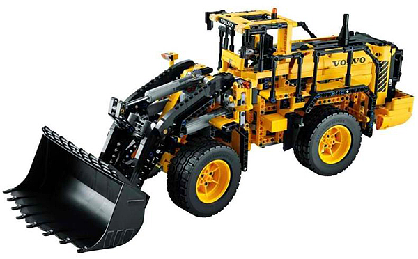 LEGO® Technic: Volvo L350F Wheel Loader (Set 42030)