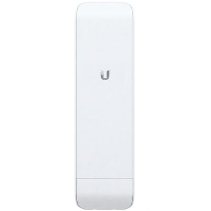 UBIQUITI airMAX NanoStation M2; 2.4 GHz frequency band; Plug-and-play integration with airMAX antennas. – product photo