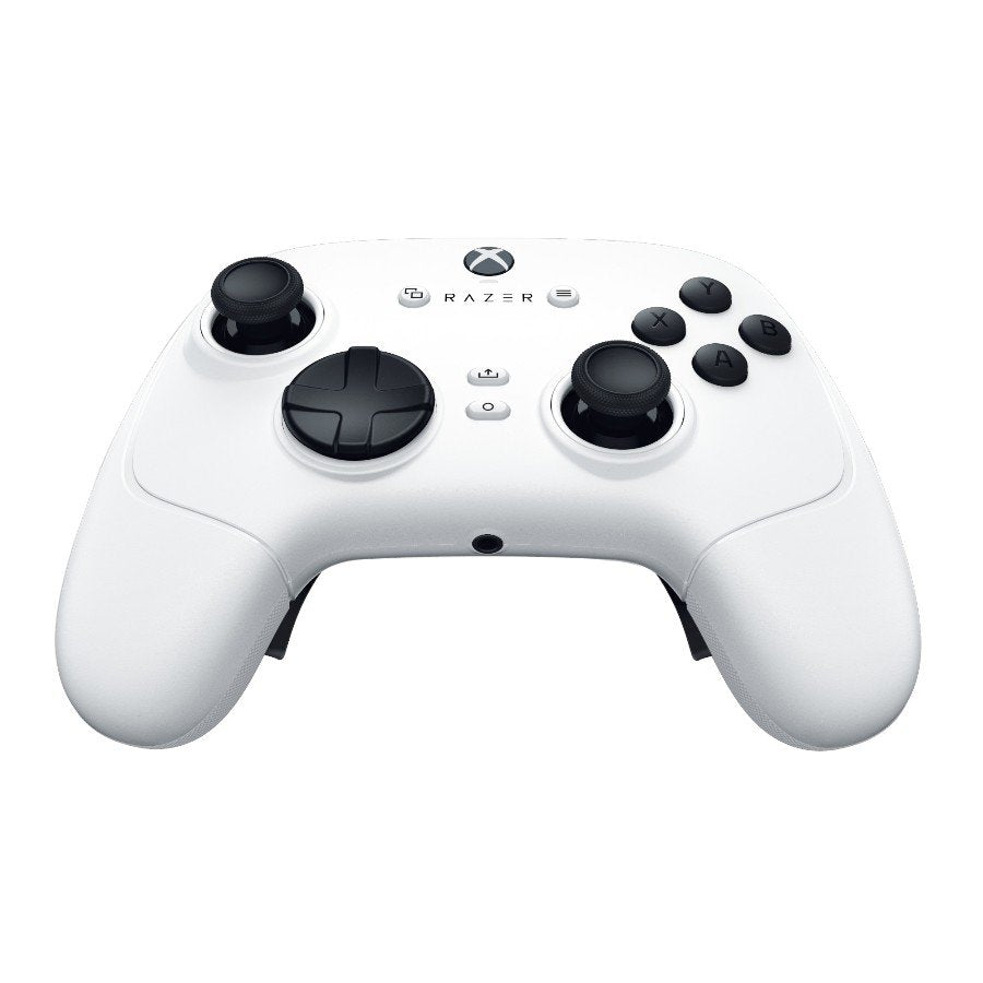 RAZER Wolverine V3 Tournament Edition for XBOX X S and PC Gaming Controller - WHITE – alternate product view 2